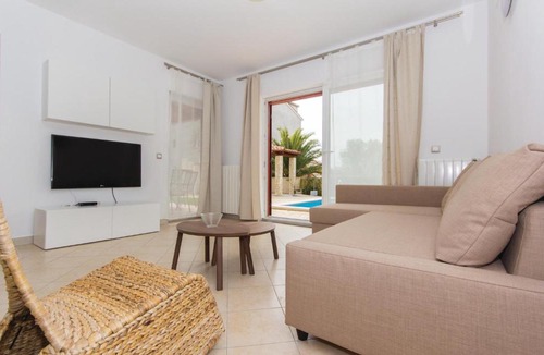 Banjole Apartment | Two-Bedroom Apartment in Volme