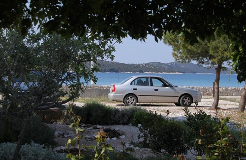 Zaboric Apartment | Two bedroom apartment near beach Žaborić, Šibenik (A-6097-b)