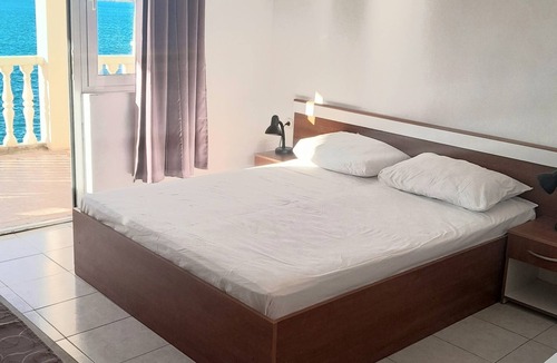 Dubrava Apartment | Two bedroom apartment near beach Cove Pještata (Pelješac) (A-14440-a)