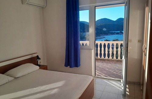 Dubrava Apartment | Two bedroom apartment near beach Cove Pještata (Pelješac) (A-14440-a)