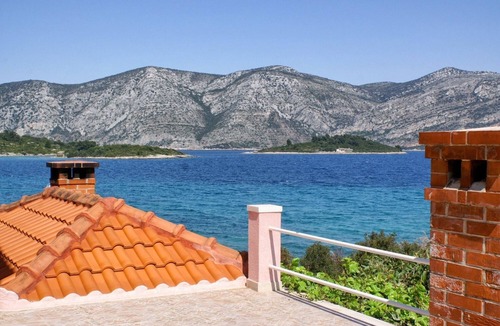 Kneza Apartment | Two bedroom apartment near beach Kneža, Korčula (A-167-c)