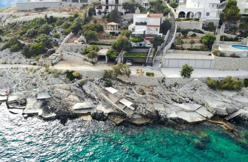 Sevid Apartment | Two bedroom apartment near beach Sevid, Trogir (A-14790-a)