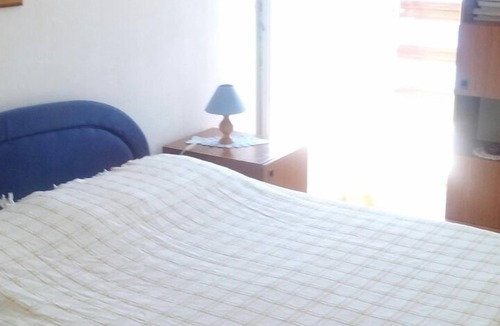 Povlja Apartment | Two bedroom apartment near beach Povlja, Brač (A-762-a)