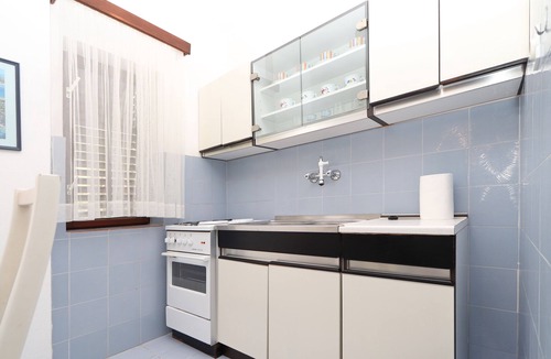 Prizba Apartment | Two bedroom apartment near beach Prižba, Korčula (A-4484-b)