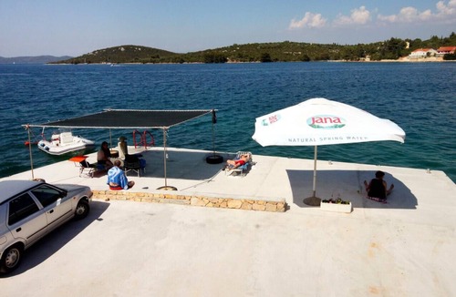 Luka Apartment | Two bedroom apartment near beach Luka, Dugi otok (A-441-a)