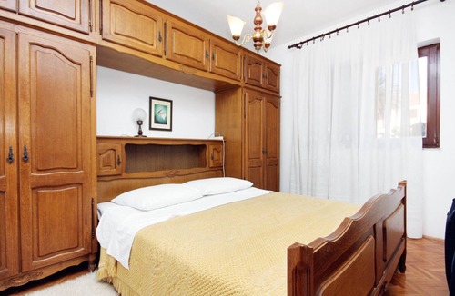Biograd na Moru Apartment | Two bedroom apartment with terrace Biograd na Moru, Biograd (A-5845-a)