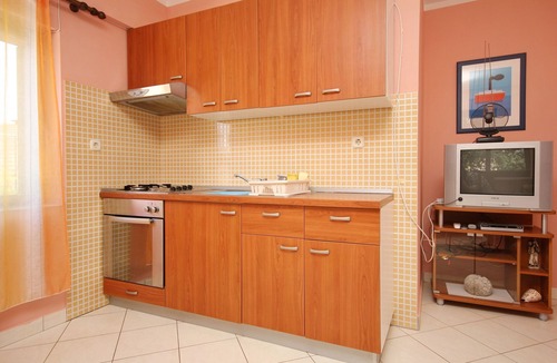 Loviste Apartment | Two bedroom apartment with terrace Lovište, Pelješac (A-10182-d)