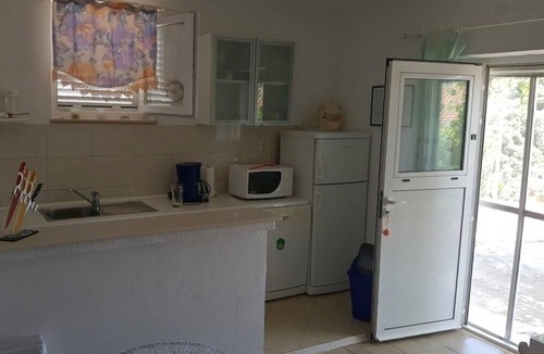 Sevid Apartment | Two bedroom apartment with terrace and sea view Sevid, Trogir (A-16897-a)