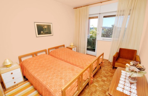 Sukosan Apartment | Two bedroom apartment with terrace and sea view Sukošan, Zadar (A-5802-a)