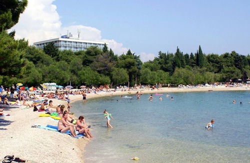 Tribunj Apartment | Two bedroom apartment with terrace Tribunj, Vodice (A-4211-a)
