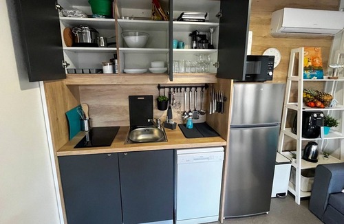 Turanj Apartment | Two bedroom apartment with terrace and sea view Turanj, Biograd (A-25010-a)