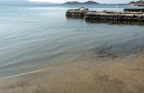Turanj Apartment | Two bedroom apartment with air-conditioning Turanj, Biograd (A-25010-b)