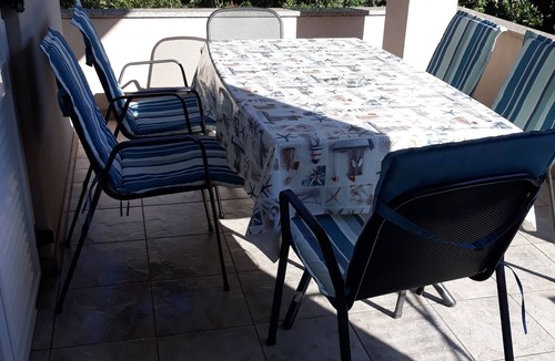 Ugljan Apartment | Two bedroom apartment with terrace Sušica, Ugljan (A-20758-a)
