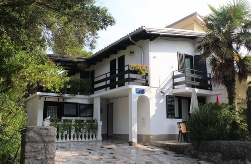 Artatore Apartment | Two bedroom apartment with terrace Artatore, Lošinj (A-5377-a)