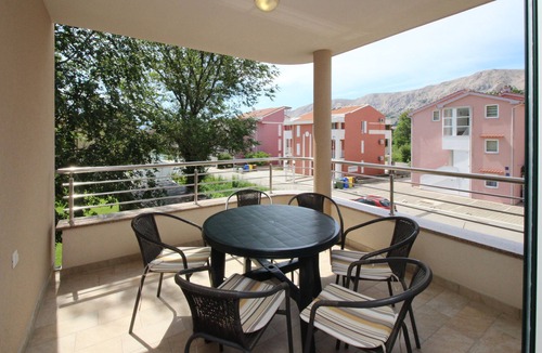 Jurandvor Apartment | Two bedroom apartment with terrace Baška, Krk (A-18845-d)