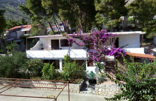 Ivan Dolac Apartment | Two bedroom apartment with terrace Ivan Dolac, Hvar (A-18269-d)