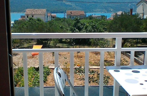 Poljica Apartment | Two bedroom apartment with balcony and sea view Poljica, Trogir (A-14803-b)
