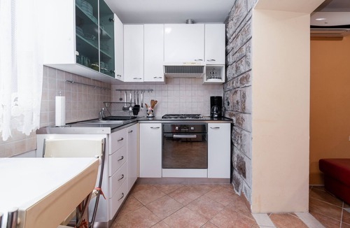 Rijeka Apartment | Two bedroom apartment with terrace Rijeka (A-7825-a)