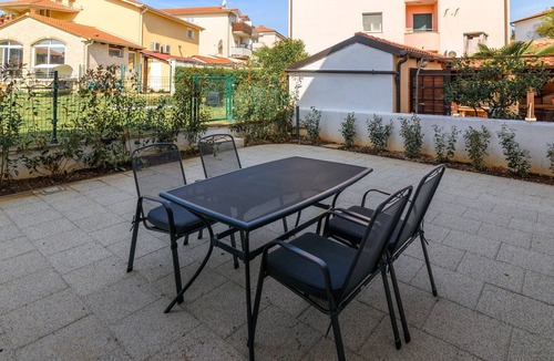 Rovinj Apartment | Two bedroom apartment with terrace Rovinj (A-2226-a)