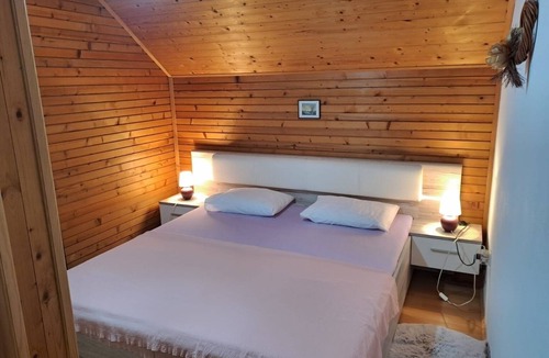 Slunj Apartment | Two bedroom apartment with balcony Donji Cerovac, Plitvice (A-24434-a)
