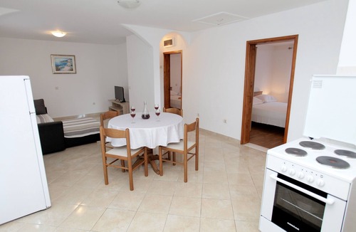 Mastrinka Apartment | Two bedroom apartment with balcony and sea view Mastrinka, Čiovo (A-4648-d)