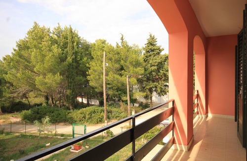 Muline Apartment | Two bedroom apartment with terrace Sušica, Ugljan (A-841-b)