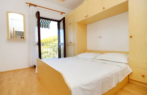 Prizba Apartment | Two bedroom apartment with terrace and sea view Prižba, Korčula (A-219-b)