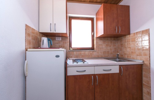 Brela Apartment | Two bedroom apartment with balcony and sea view Brela, Makarska (A-2752-b)