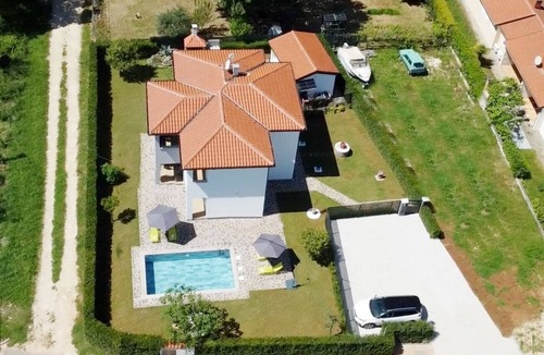 Cepljani Apartment | Two bedroom apartment with a swimming pool Čepljani, Umag (A-23565-a)