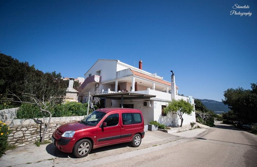 Zavalatica Apartment | Two bedroom apartment with terrace and sea view Zavalatica, Korčula (A-247-b)