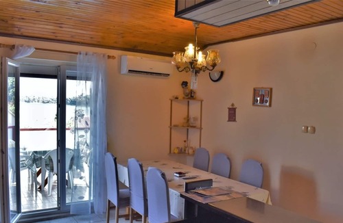 Suha Punta Apartment | Two bedroom apartment with terrace and sea view Kampor, Rab (A-5000-c)