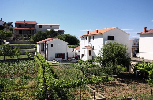 Supetarska Draga Apartment | Two bedroom apartment with terrace and sea view Supetarska Draga - Donja, Rab (A-4981-a)
