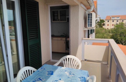 Island Dugi Otok Apartment | Two bedroom apartment with terrace and sea view Sali, Dugi otok (A-444-c)