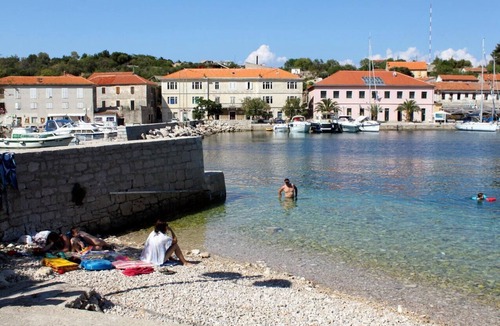 Island Dugi Otok Apartment | Two bedroom apartment with terrace and sea view Sali, Dugi otok (A-444-c)