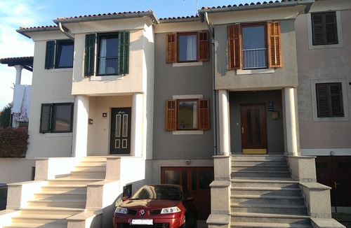Umag Apartment | Two bedroom apartment with terrace Umag (A-6934-a)