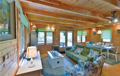 Varazdinske Toplice House | Two-Bedroom Holiday Home In Varazdinske Toplice