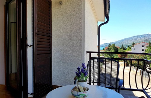 Starigrad Apartment | Two bedroom apartment near beach Starigrad, Paklenica (A-6621-a)