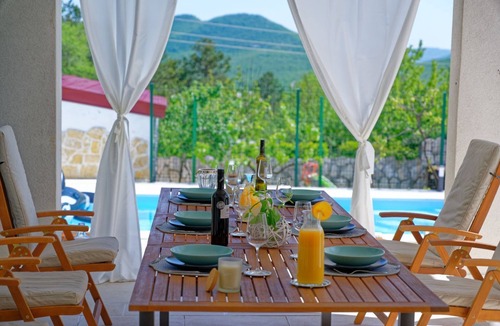 Muc Villa | Unique retreat Apartment Harmony with private pool