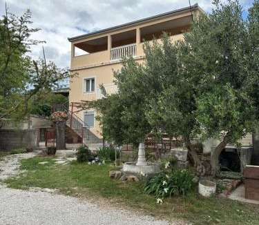 Rudine Apartment | Vacation home A&N
