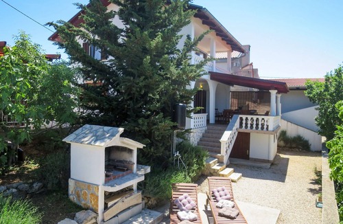 Krusevo House | Vacation home Bačani by Interhome
