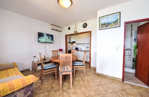 Vinisce House | Vacation home Basic by Interhome