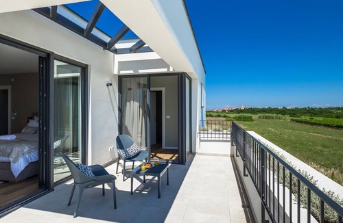 Brtonigla House | Vacation home Chiara by Interhome