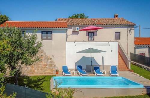 Gracisce House | Vacation home Danica by Interhome