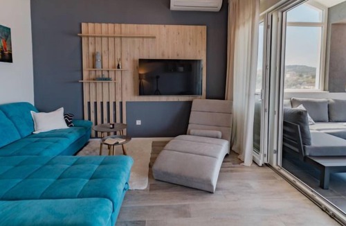 Razanj House | Vacation home Mirakul in Rogoznica/Ražanj - 8 persons, 3 bedrooms