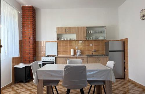 Pirovac House | Vacation home Ivan