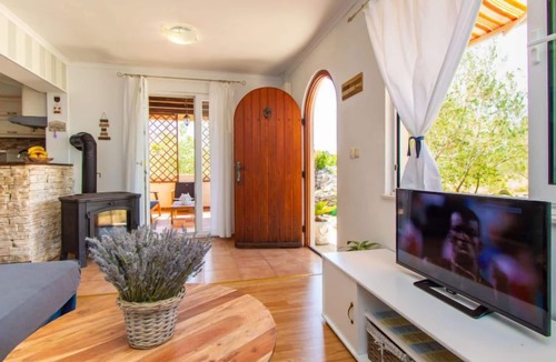 Srima House | Vacation home Ivana by Interhome