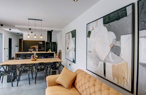 Stokovci House | Vacation home Lina by Interhome