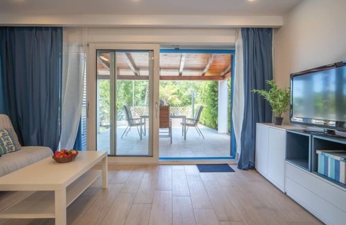 Njivice House | Vacation home Natali by Interhome