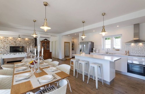 Sestanovac House | Vacation home Olivia by Interhome