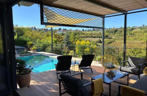 Sveti Ivan Zelina Villa | Vacation home, private pool & whirpool jacuzzi outhouse377